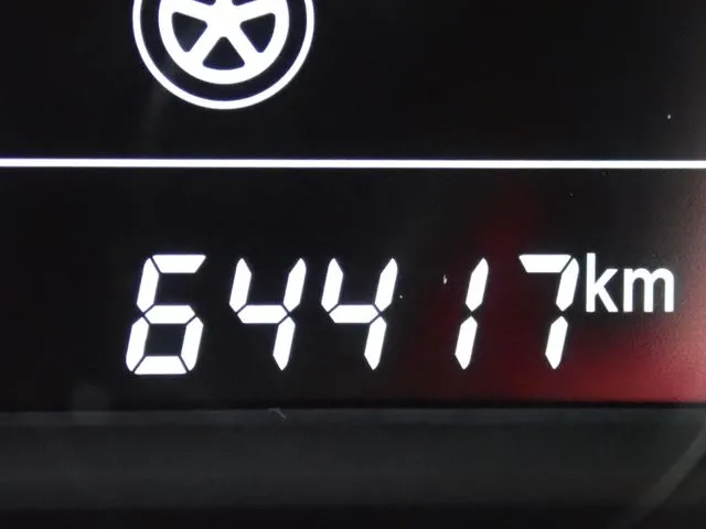 スペーシア（スズキ）の車両写真