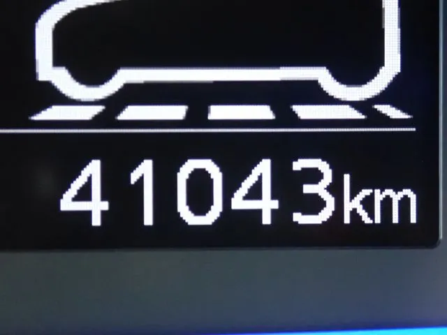 ミラ イース(ダイハツ)の車両写真