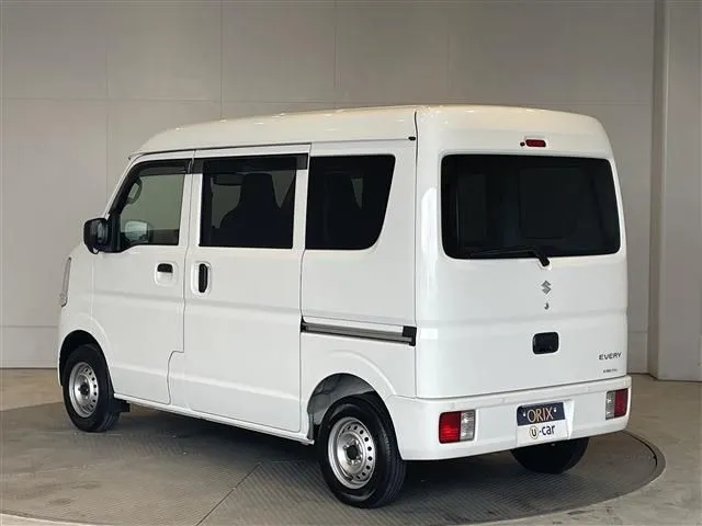スズキ　エブリイバン