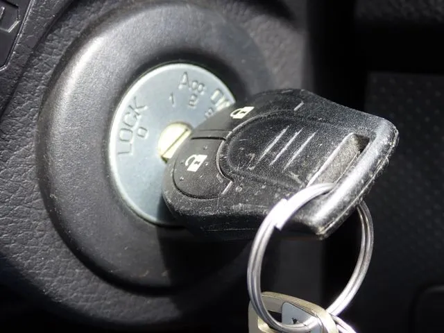 NV150 AD 2WD(ニッサン)の車両写真