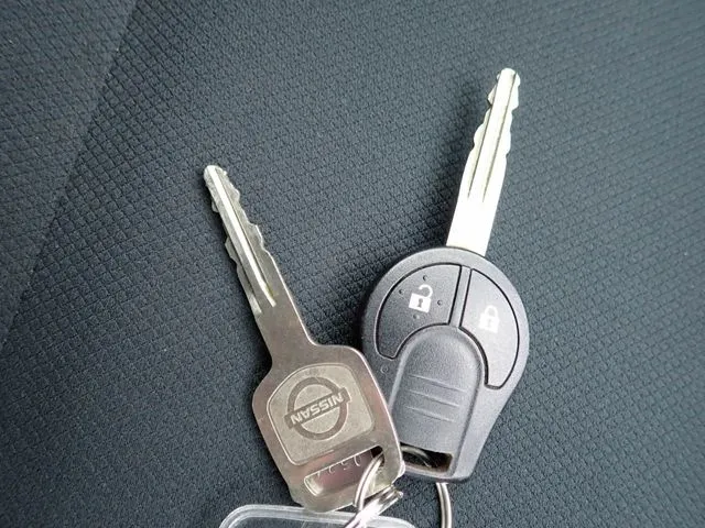 ニッサン　ノート