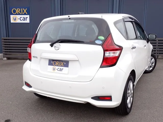 ニッサン　ノート