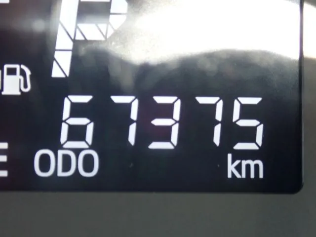 ミラ　イース（ダイハツ）の車両写真