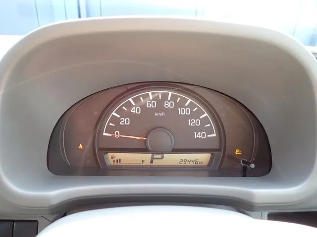 エブリイバン（スズキ）の車両写真