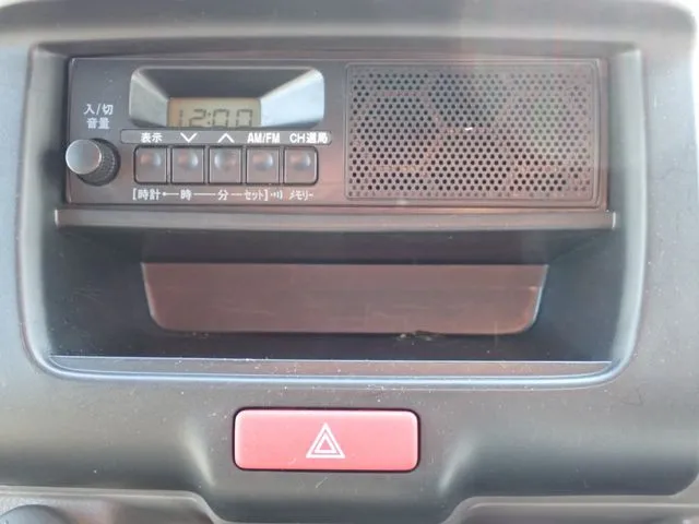 エブリイバン（スズキ）の車両写真