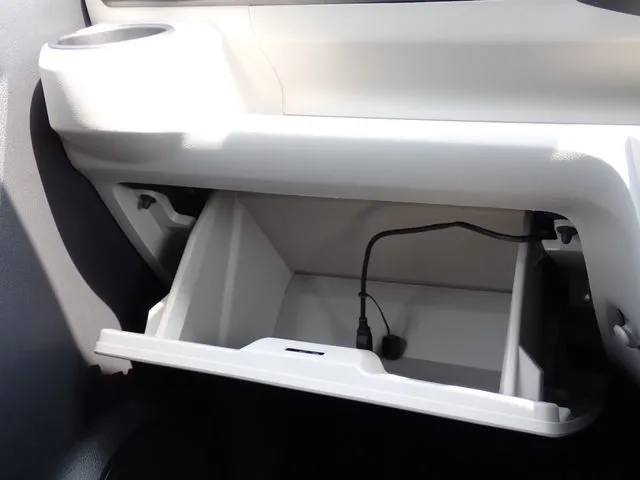 ミラ イース(ダイハツ)の車両写真