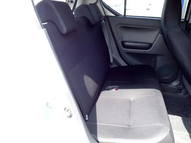 ミラ イース(ダイハツ)の車両写真