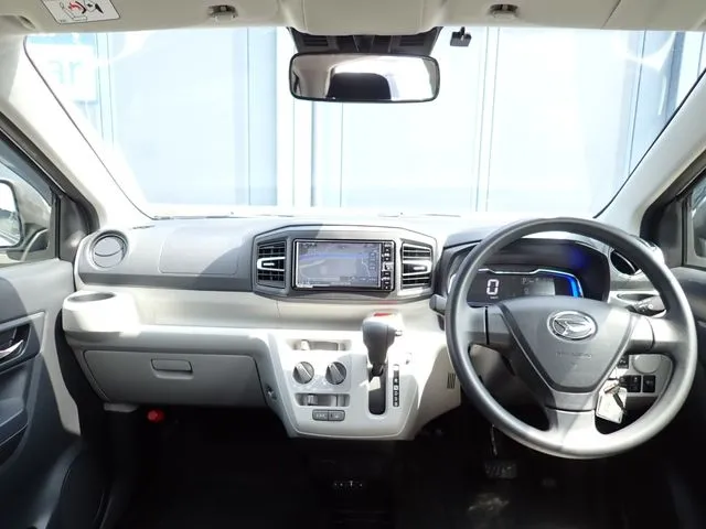 ミラ イース(ダイハツ)の車両写真