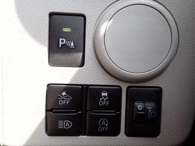 ミラ イース(ダイハツ)の車両写真