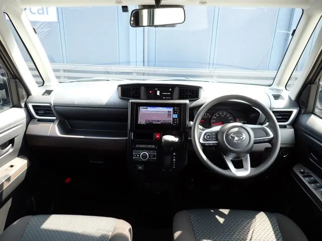 トール（ダイハツ）の車両写真