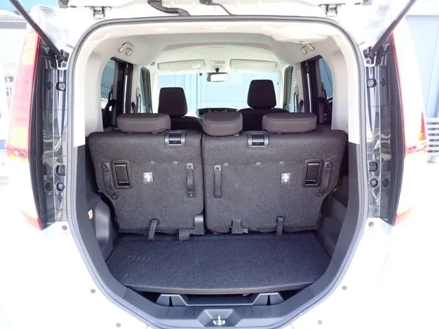 トール（ダイハツ）の車両写真