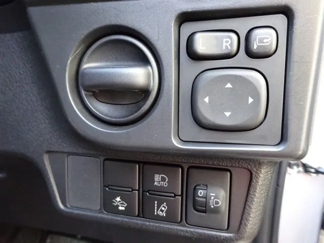 カローラフィールダー(トヨタ)の車両写真