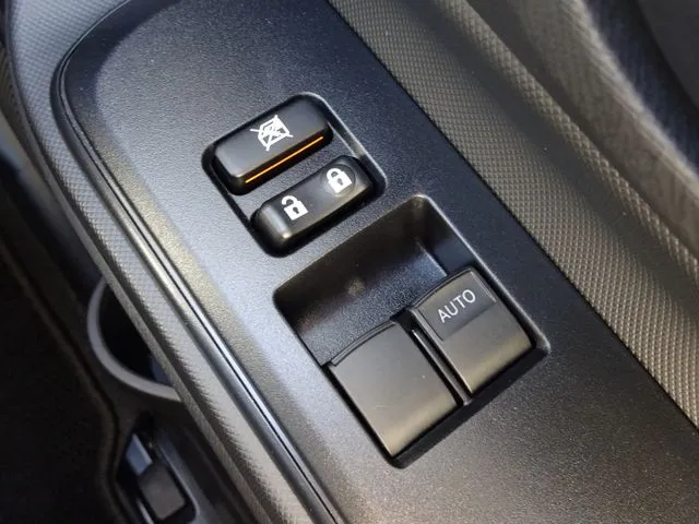 アクア（トヨタ）の車両写真