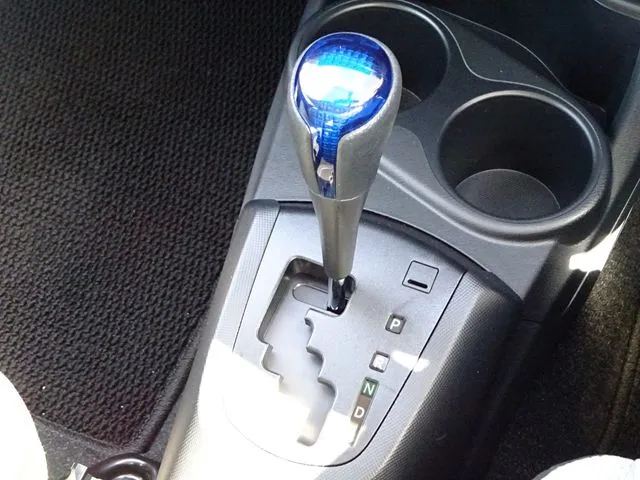 アクア（トヨタ）の車両写真