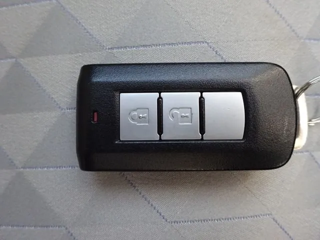 ミラージュHB(ミツビシ)の車両写真