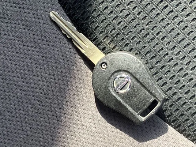 ニッサン NV150 AD 4WD