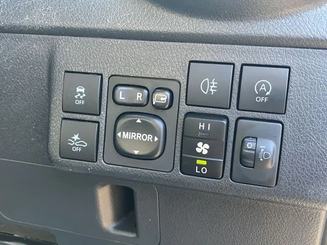 マツダ ボンゴバン 4WD