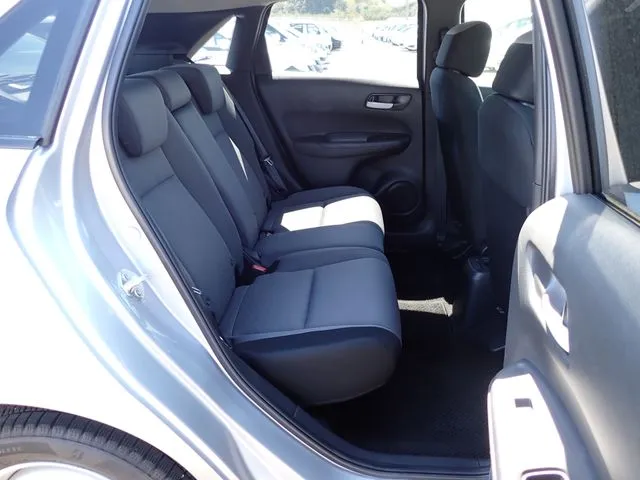 フィット　４ＷＤ（ホンダ）の車両写真