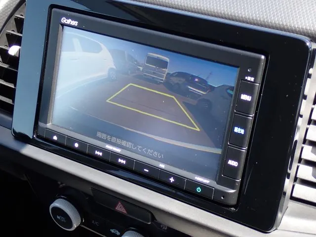 フィット　ｅ：ＨＥＶ（ホンダ）の車両写真