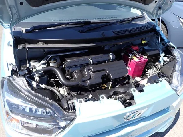 ミラ　イース（ダイハツ）の車両写真