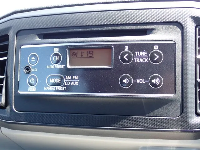 ミラ　イース（ダイハツ）の車両写真