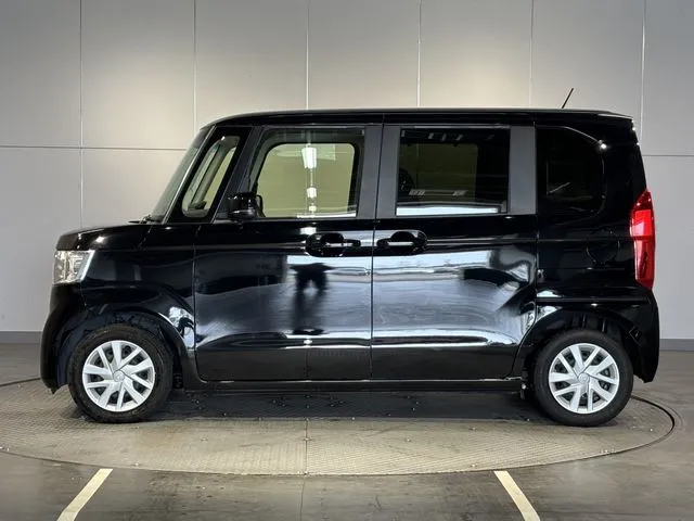 Ｎ　ＢＯＸ（ホンダ）の車両写真