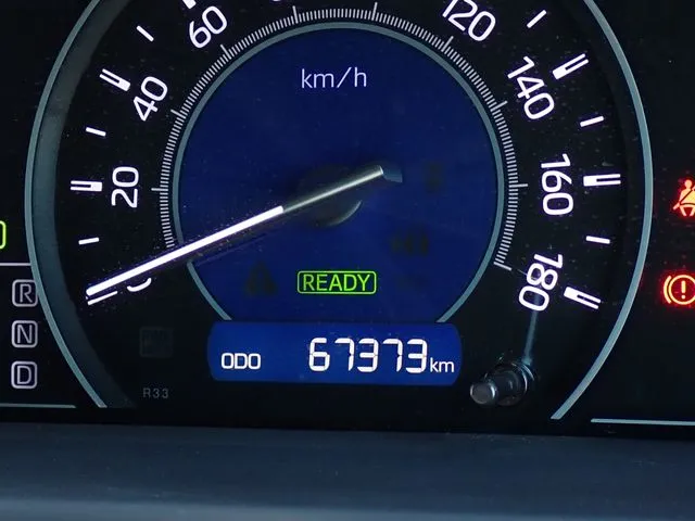 ノア　ハイブリッド（トヨタ）の車両写真
