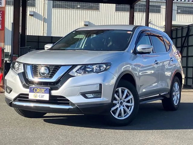 ニッサン エクストレイル ハイブリッド 4WD