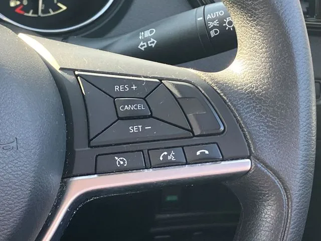 ニッサン エクストレイル ハイブリッド 4WD