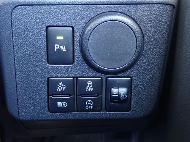 ミラ　イース（ダイハツ）の車両写真