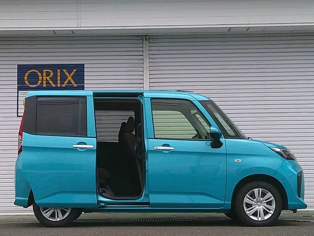 トール　４ＷＤ（ダイハツ）の車両写真