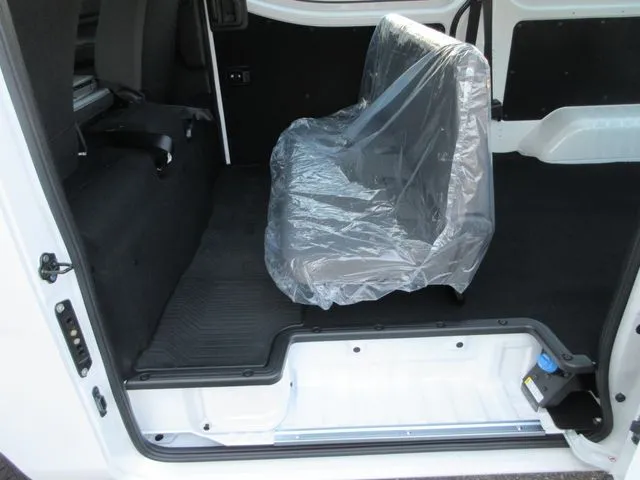 ニッサン　キャラバンＶ　４ＷＤ