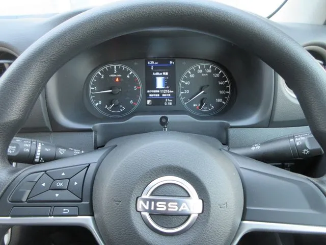 ニッサン　キャラバンＶ　４ＷＤ