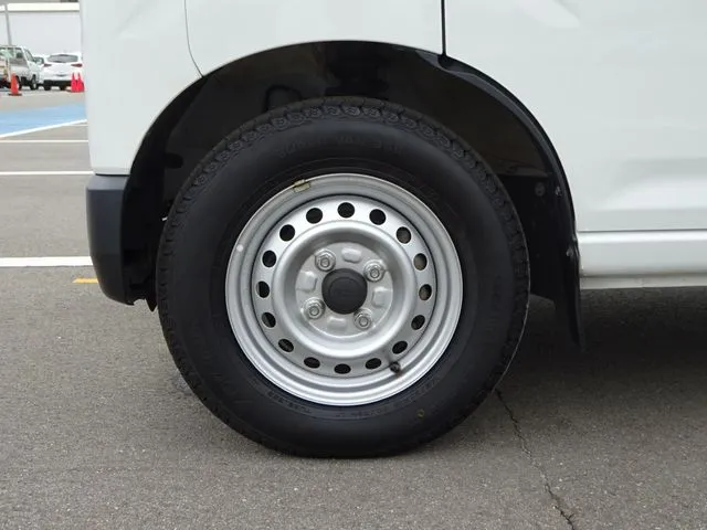 ハイゼットカーゴ（ダイハツ）の車両写真