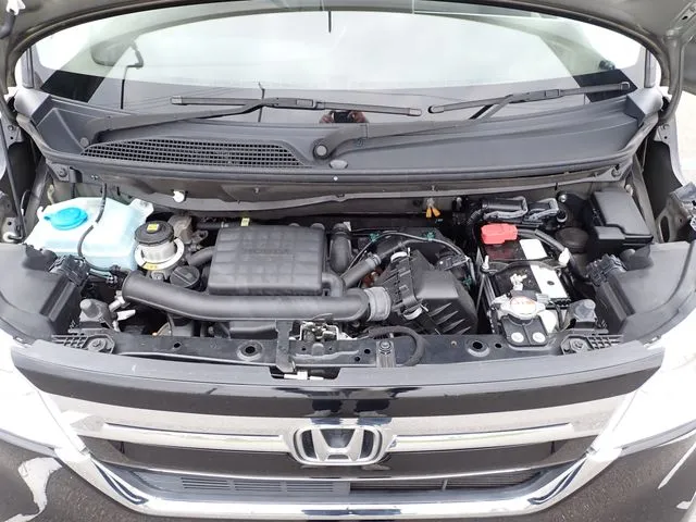 N BOX(ホンダ)の車両写真