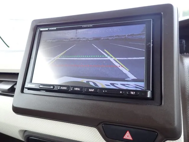 N BOX(ホンダ)の車両写真