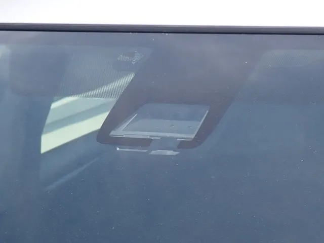 カローラフィールダー ハイブリッド(トヨタ)の車両写真