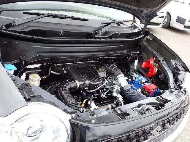 クロスビー（スズキ）の車両写真