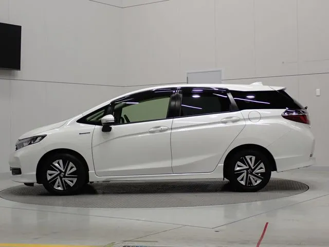 ホンダ シャトル ハイブリッド