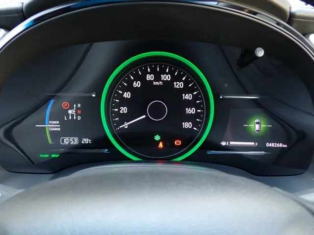 シャトル ハイブリッド(ホンダ)の車両写真