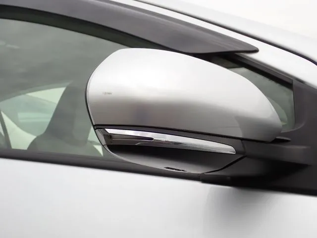 アクア（トヨタ）の車両写真