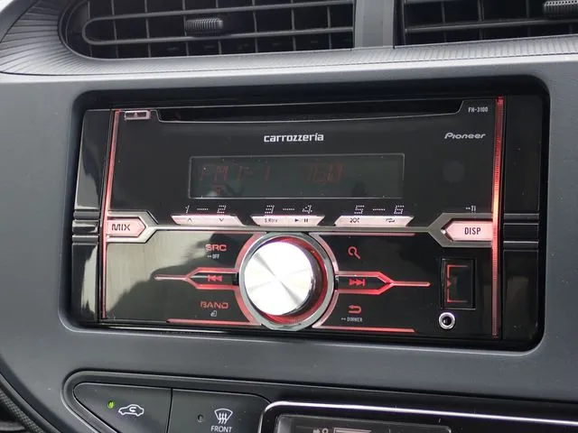 アクア（トヨタ）の車両写真