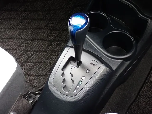 アクア（トヨタ）の車両写真