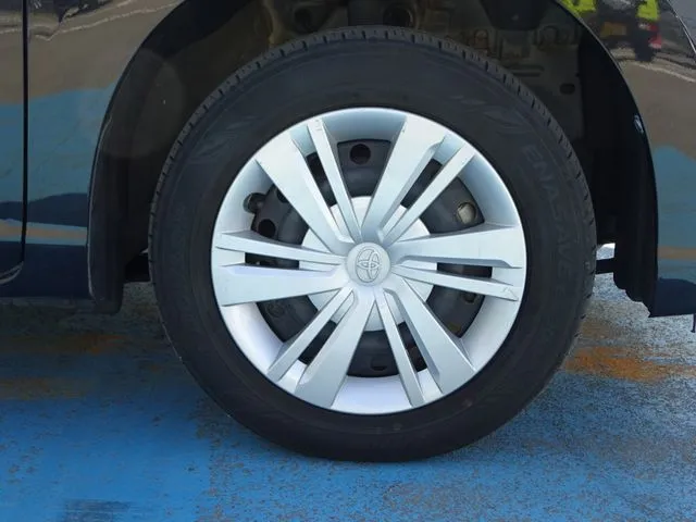 ルーミー(トヨタ)の車両写真