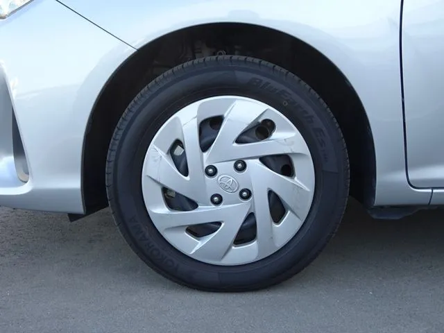 カローラフィールダー（トヨタ）の車両写真