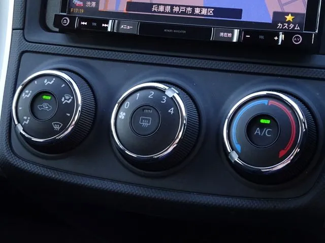 カローラフィールダー（トヨタ）の車両写真