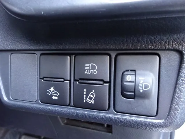 カローラフィールダー（トヨタ）の車両写真