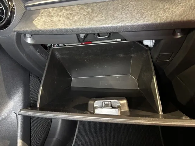 マツダ　ＭＡＺＤＡ２