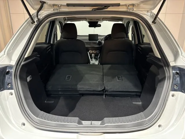 マツダ　ＭＡＺＤＡ２