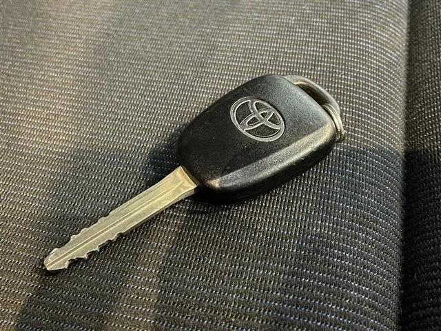 トヨタ　プロボックスバン　２ＷＤ